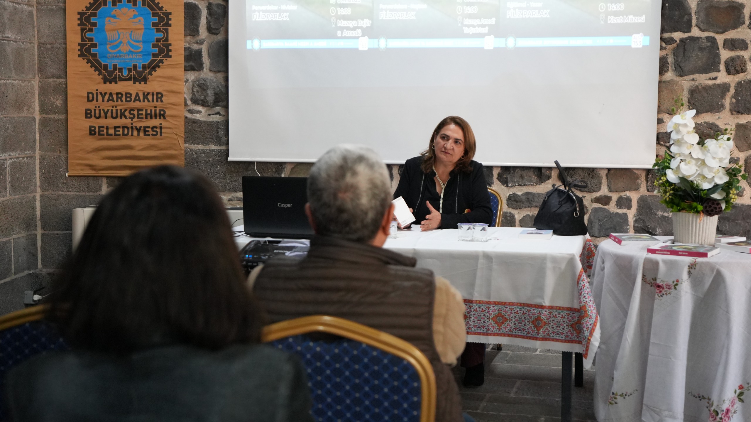 Yazar Parlak, Diyarbakır mutfağını anlattı