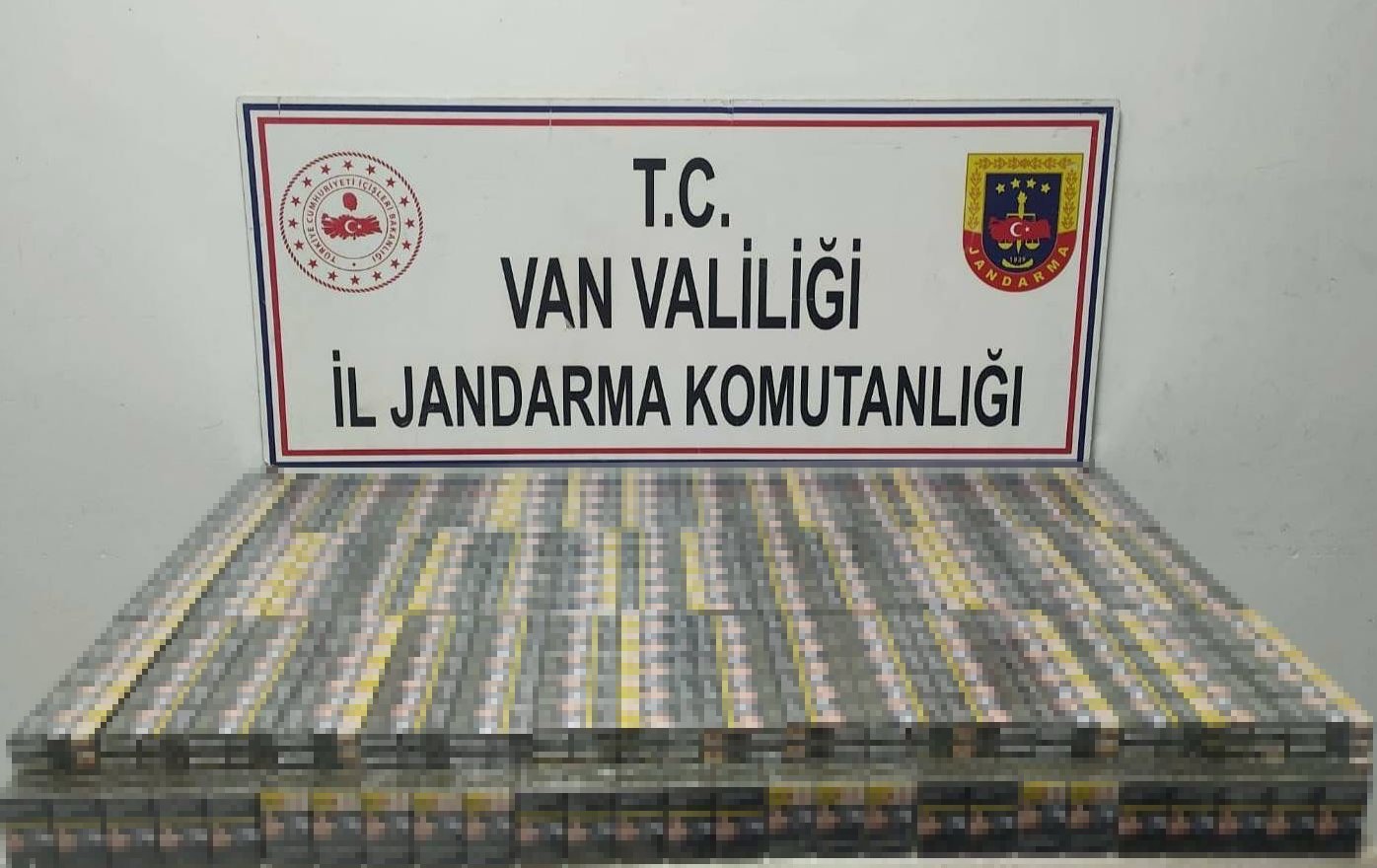 Van’da bin 980 paket kaça sigara ele geçirildi