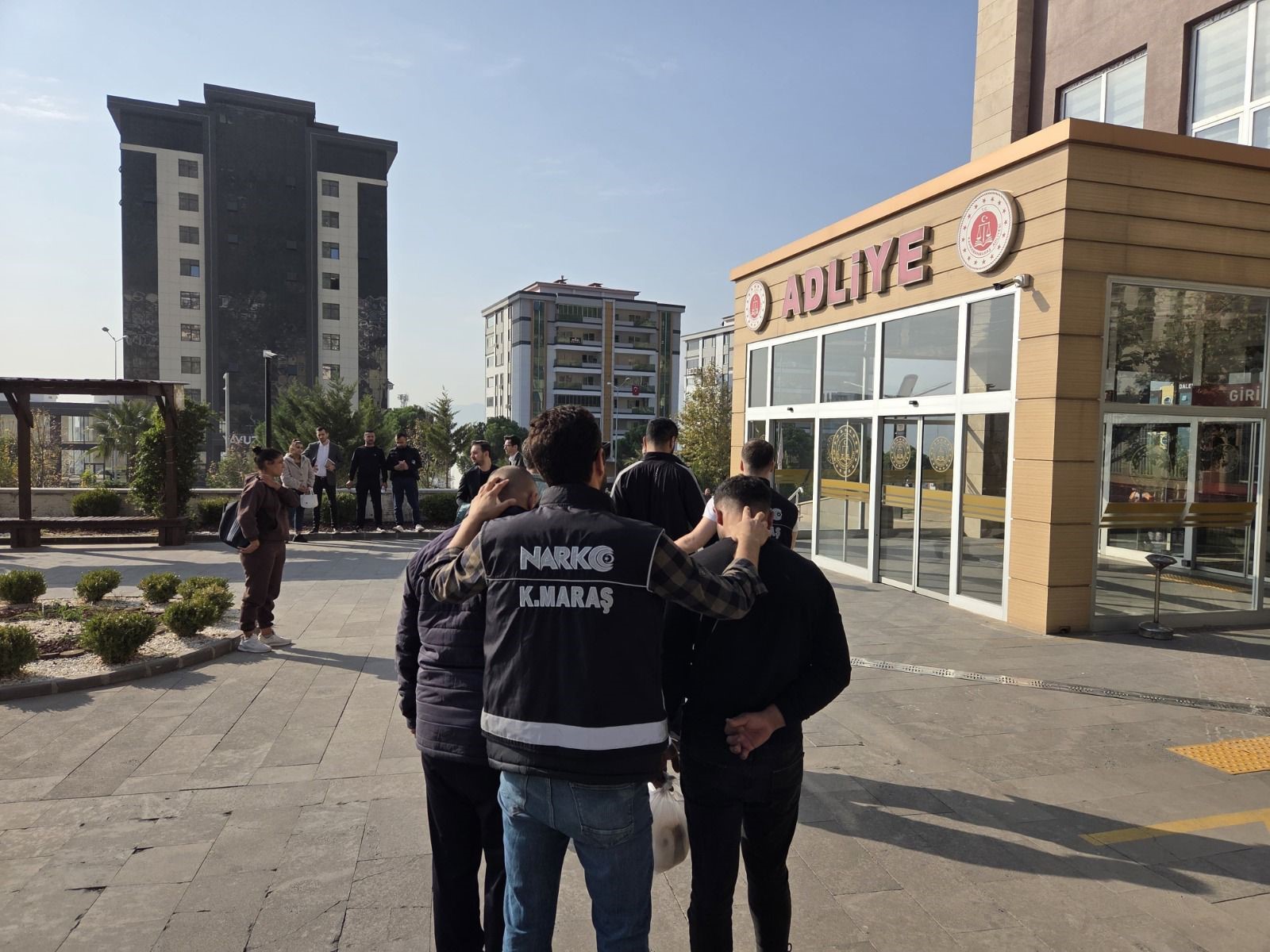 Kahramanmaraş'ta uyuşturucuya 3 tutuklama