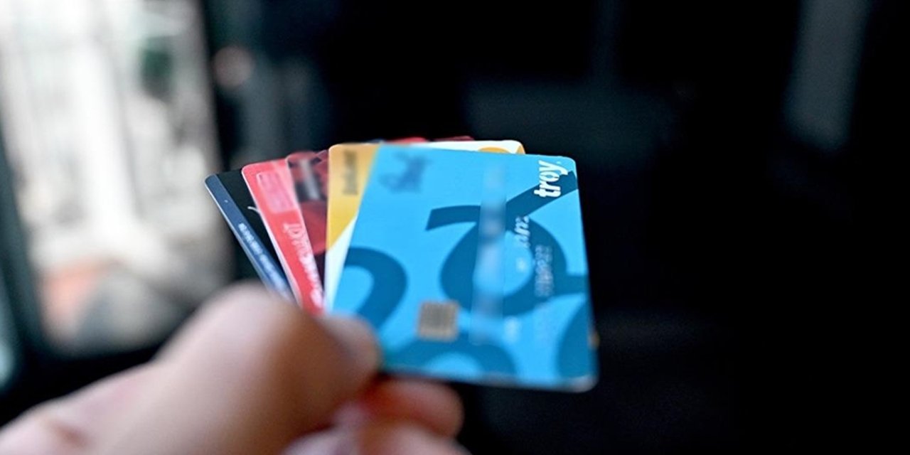 Kredi kartı kullanıcılarına kritik uyarı: Borcunuz katlanıyor!