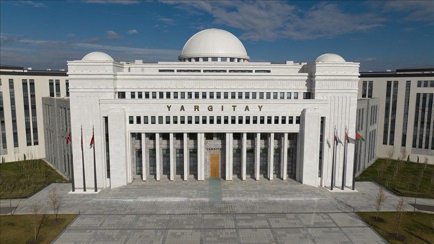 Düğün fotoğraflarını müşterilerine izinsiz gösteren fotoğrafçıya mahkumiyet kararı