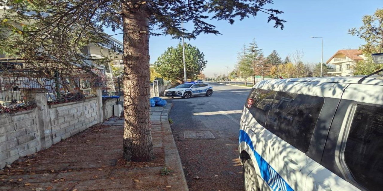 Oğlu tarafından bıçaklanan baba kurtarılamadı