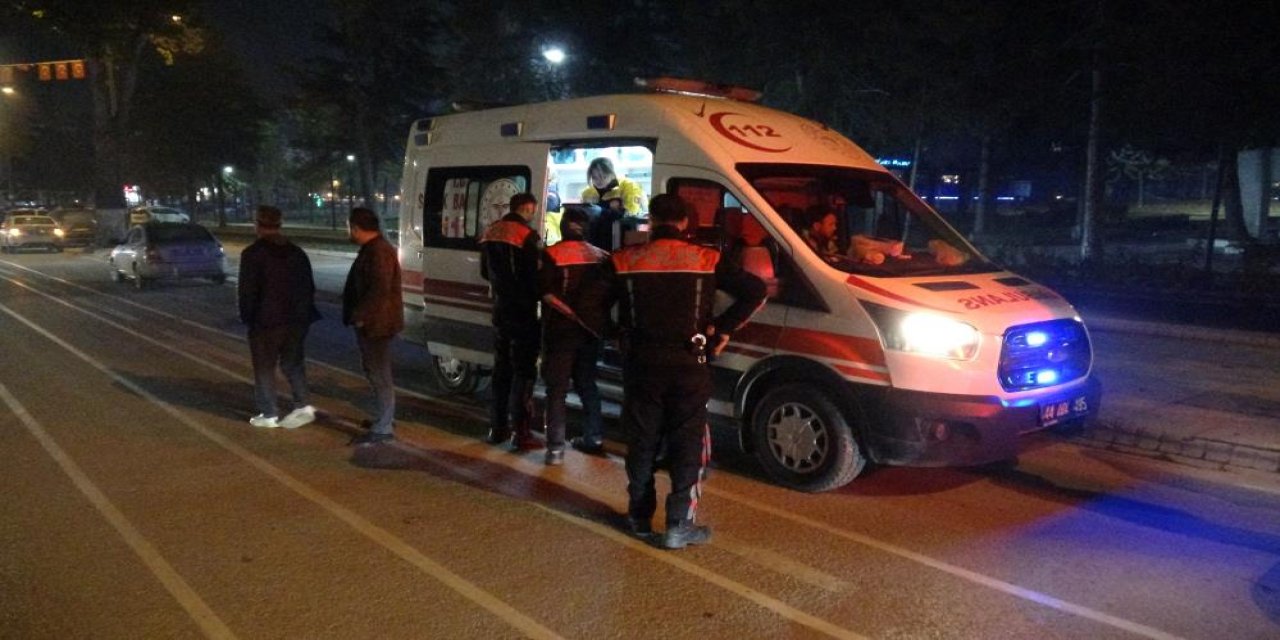 Parkta silahlı saldırıya uğrayan genç yaralandı