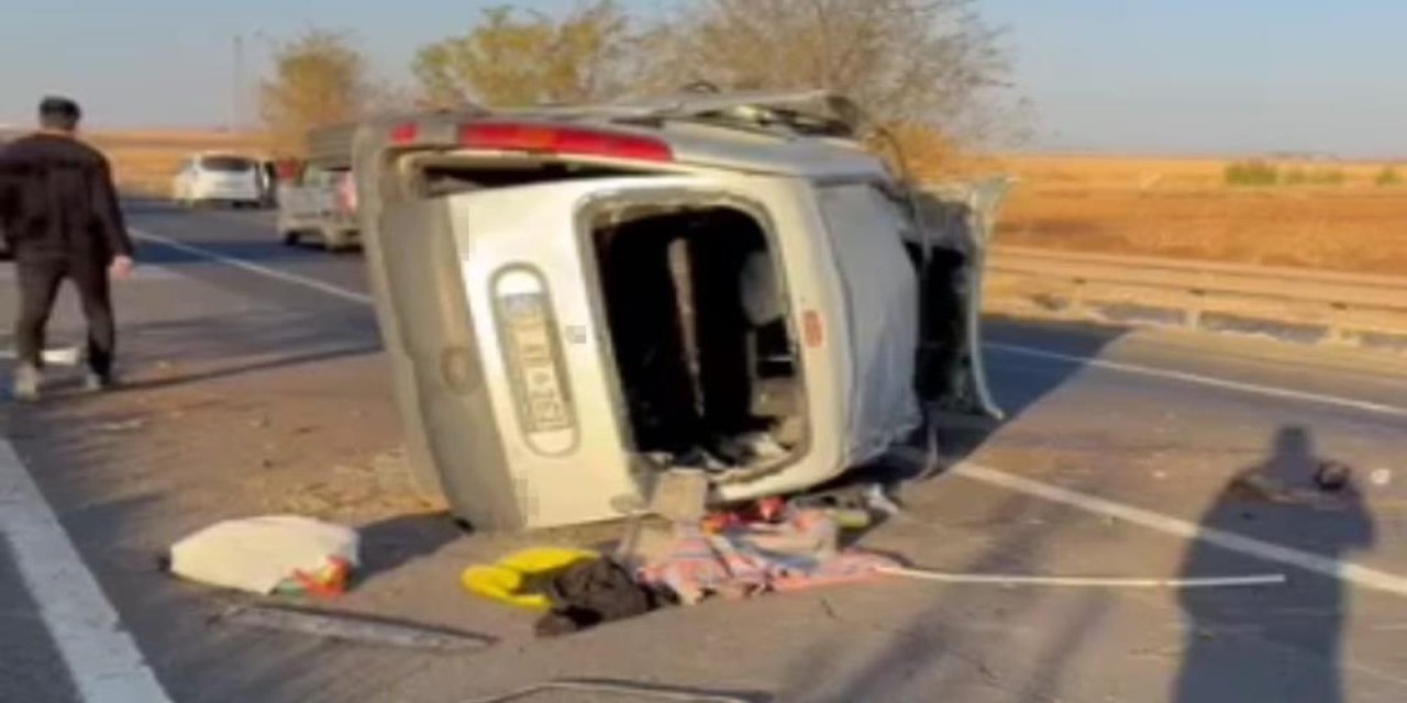 Hafif ticari araç devrildi: 1 ölü, 3 yaralı