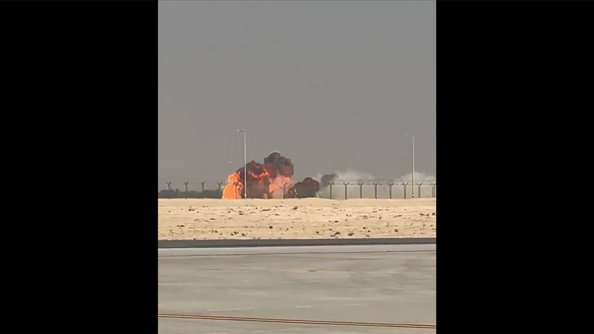 Hindistan'a ait savaş uçağı düştü