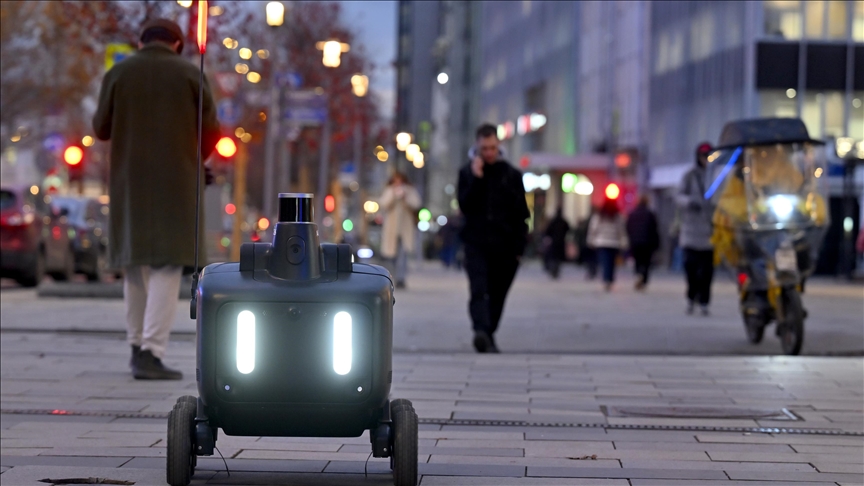 Rusya, yapay zeka yarışında "vites yükseltmeye" çalışıyor