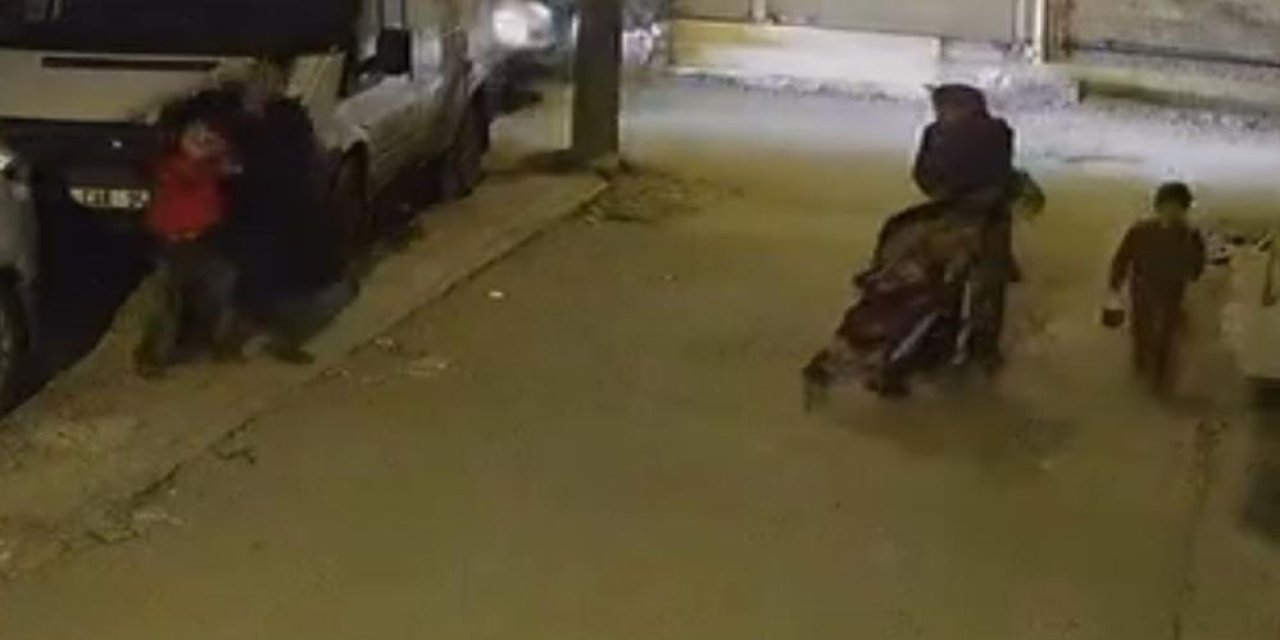 Sokak ortasında vahşet: Çocuğun kafasını arabaya vurdu, yere fırlattı