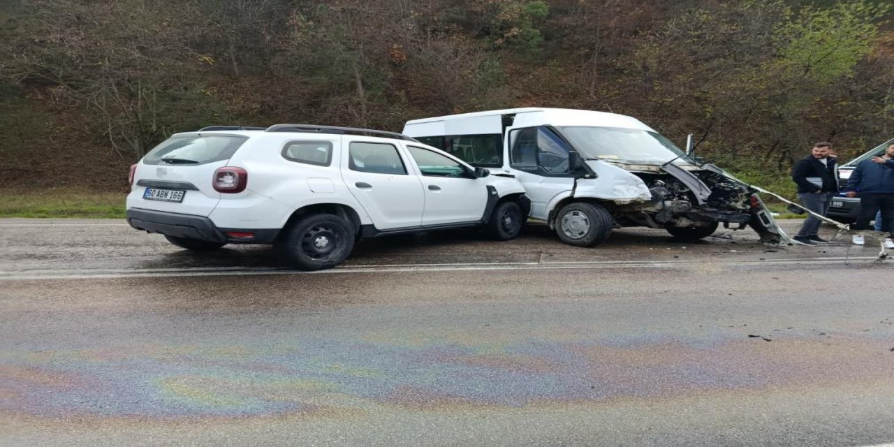 Zincirleme kaza: 9 yaralı