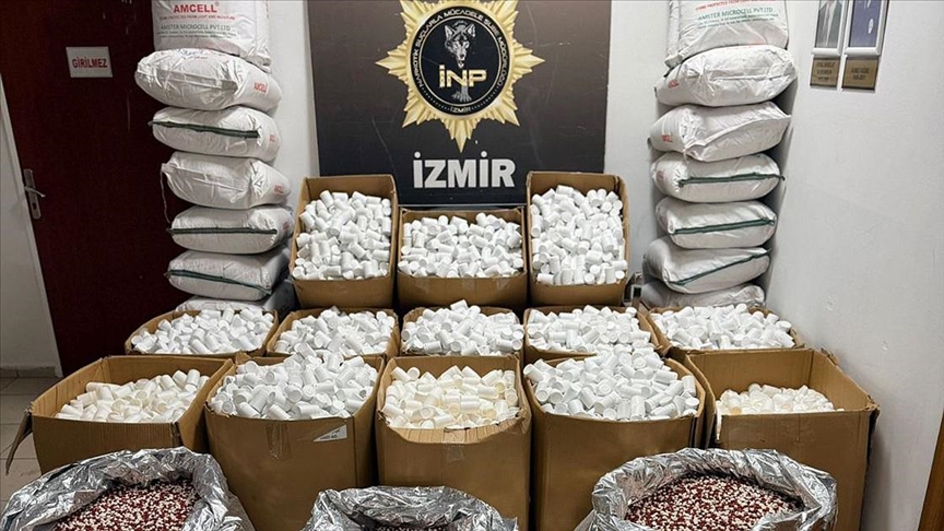 2 milyon 309 bin 774 uyuşturucu hap ele geçirildi