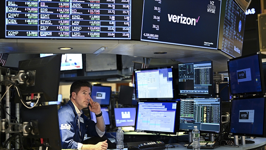Küresel piyasalar haftaya karışık seyirle başladı