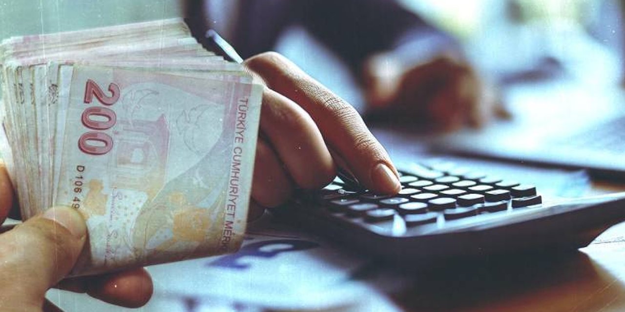 Akaryakıta ve sigaraya otomatik zam