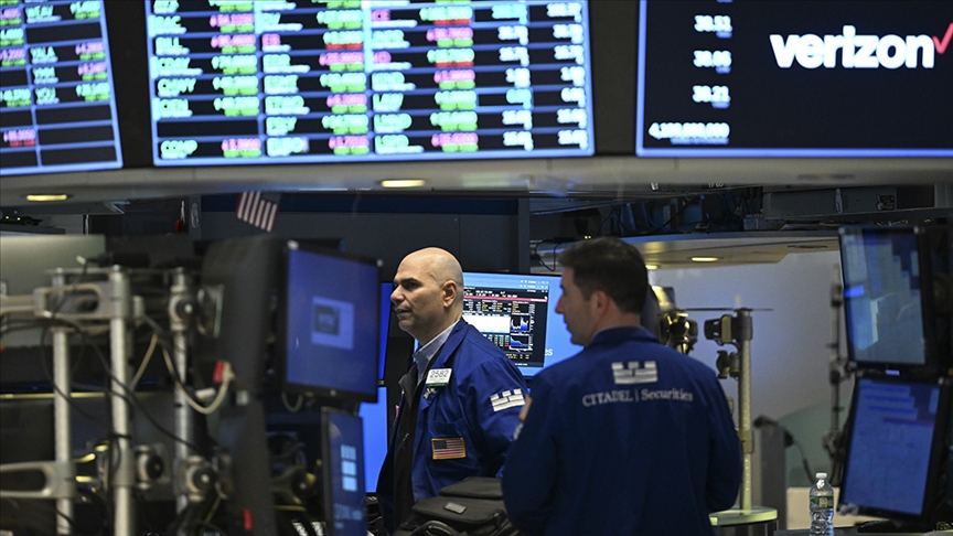 Küresel piyasalar karışık seyirle başladı