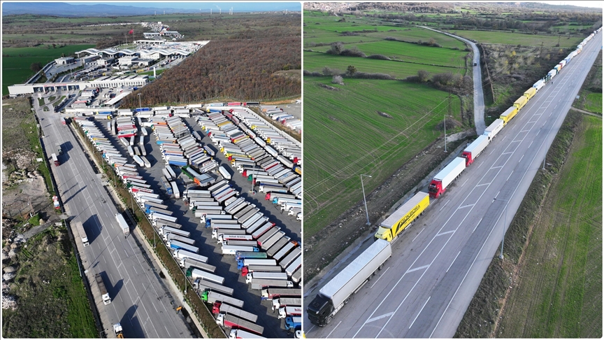 Yunan çiftçi eylemleri, sınırda tır trafiğini olumsuz etkiliyor