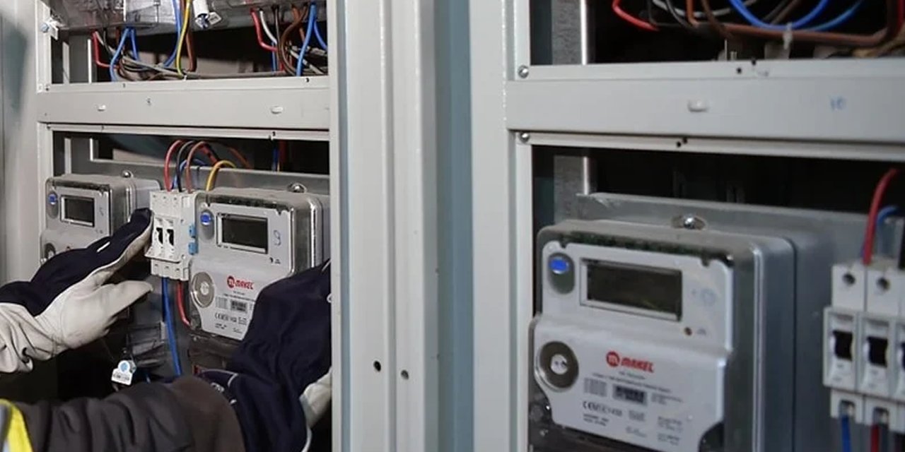 Elektrik tüketimi yüksek olan abonelere zorunlu sayaç değişimi geliyor