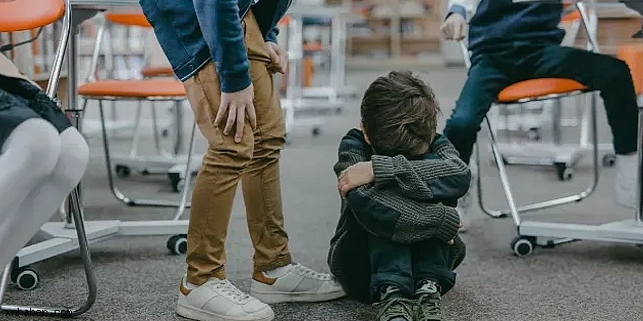 Okullarda akran zorbalığına karşı ilk yasa hazırlanıyor