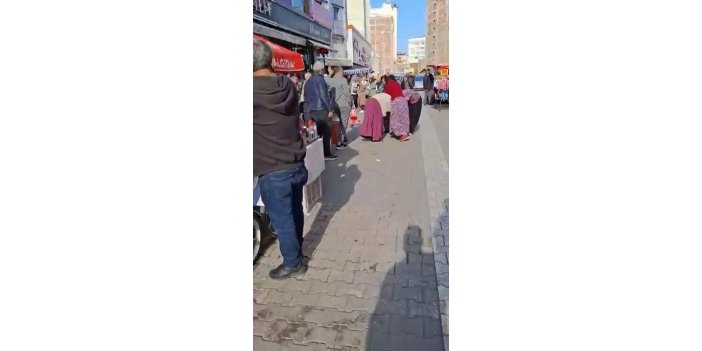 Bir grup kadın arasında kavga