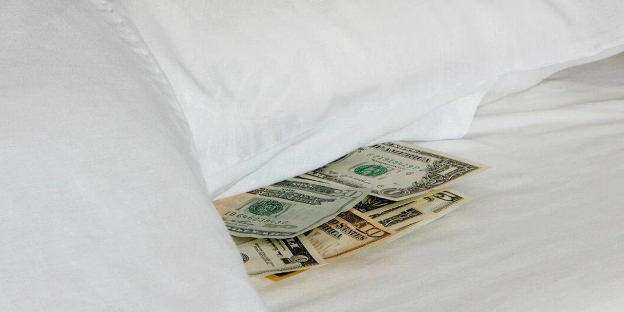 Avrupa Merkez Bankası’dan şaşırtan çağrı: “Evde nakit saklayın!”