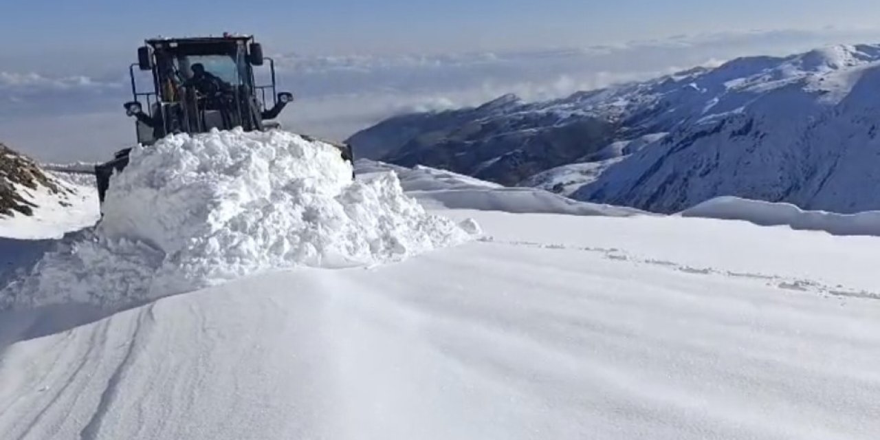 Muş'ta 26 köy yolu ulaşıma kapandı