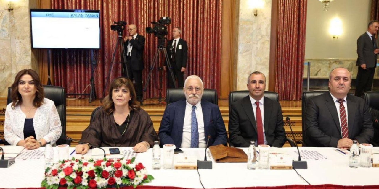 DEM Parti’nin 99 sayfalık raporu: "Süreç sürdürülemez noktada"