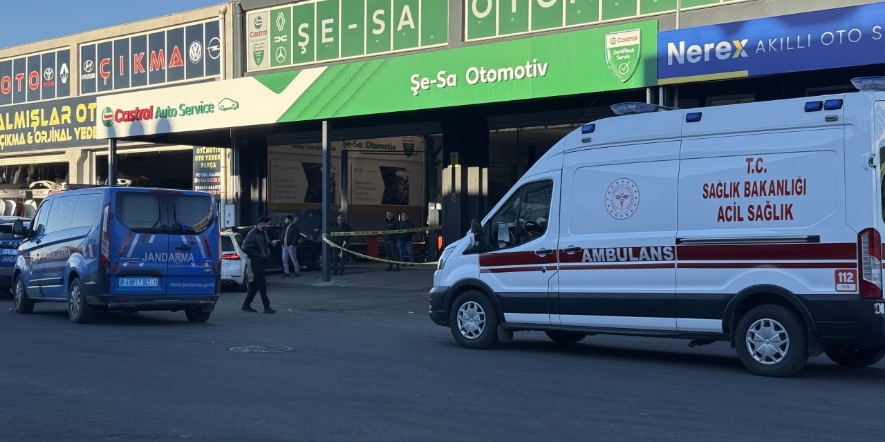 Diyarbakır'da sanayide alacak kavgası: 4 yaralı