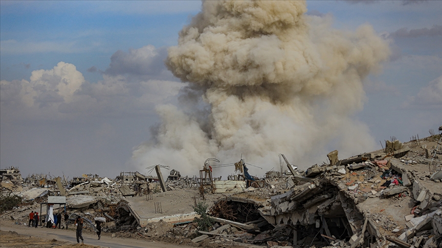 İsrail, ateşkese rağmen Gazze'de saldırılar düzenledi