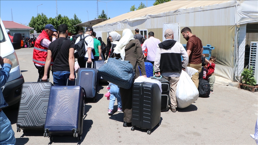 BM, bir milyona yakın Suriyelinin daha ülkesine döneceğini tahmin ediyor