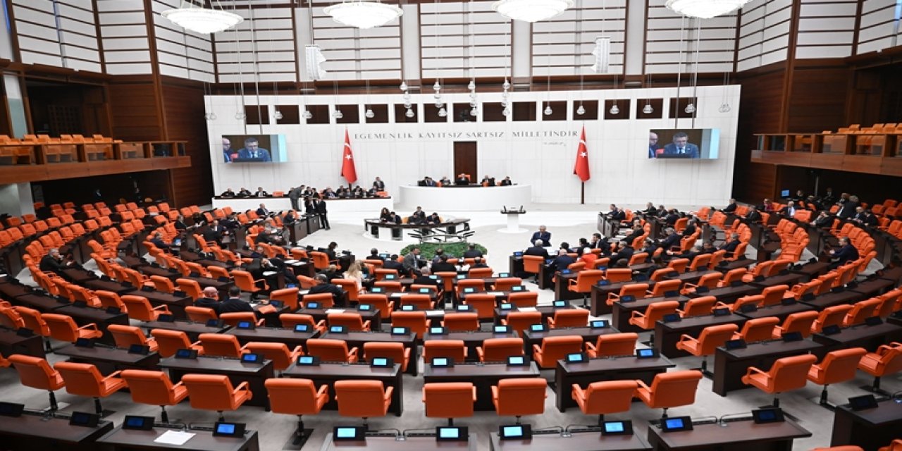 TBMM'ye ‘Kürtçe’ tartışması damgasını vurdu