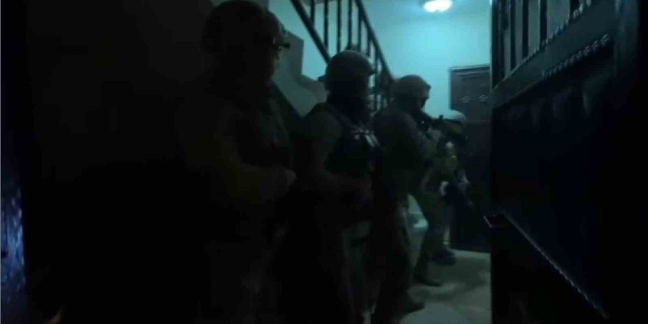 Adana’da torbacılara şafak operasyonu