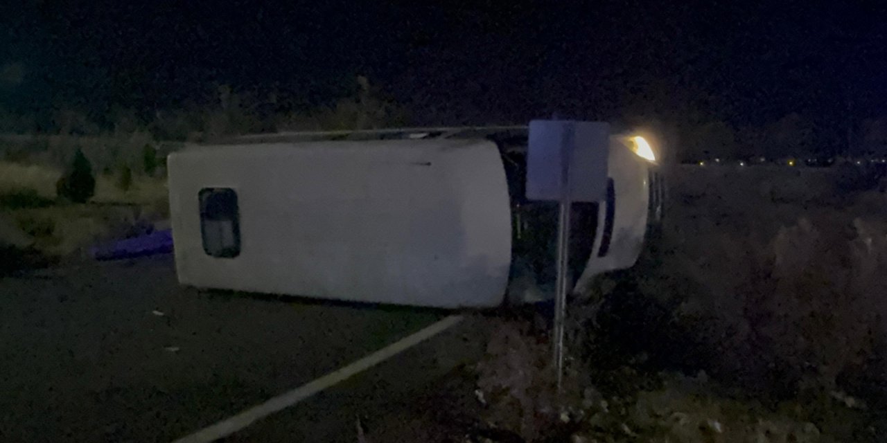 Diyarbakır'da işçi servisi yayaya çarptı: 1 ölü, 4 yaralı