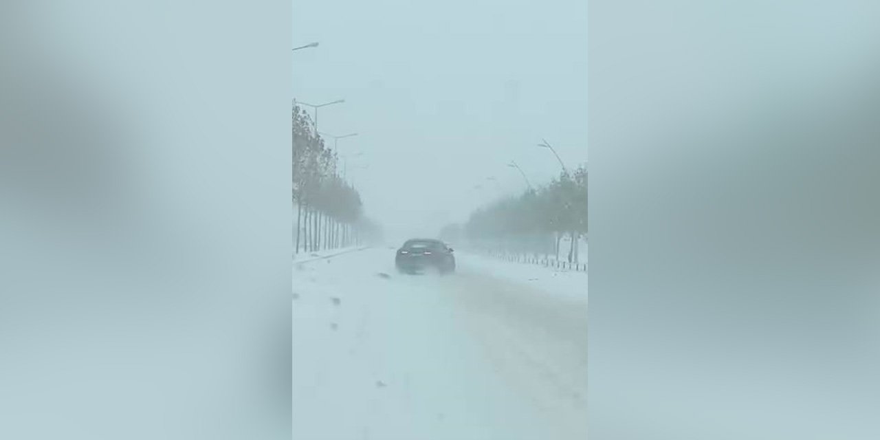 Diyarbakır’da kaygan yolda kaza kıl payı atlatıldı!