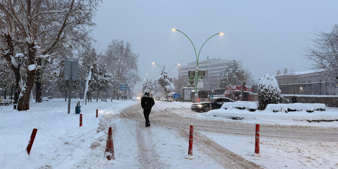 Diyarbakır Fiskaya Köprüsü trafiğe kapatıldı