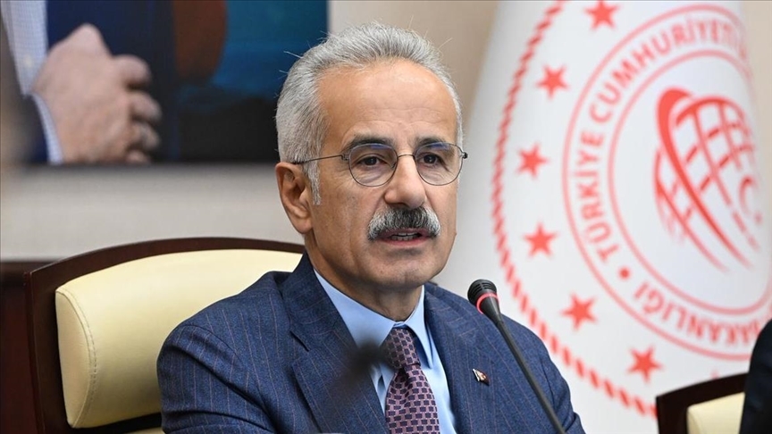 Bakan Uraloğlu: Kara yollarında 58 bin 246 levha kaldırıldı