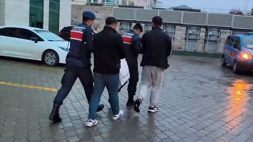 Uyuşturucu operasyonlarında 424 şüpheli yakalandı