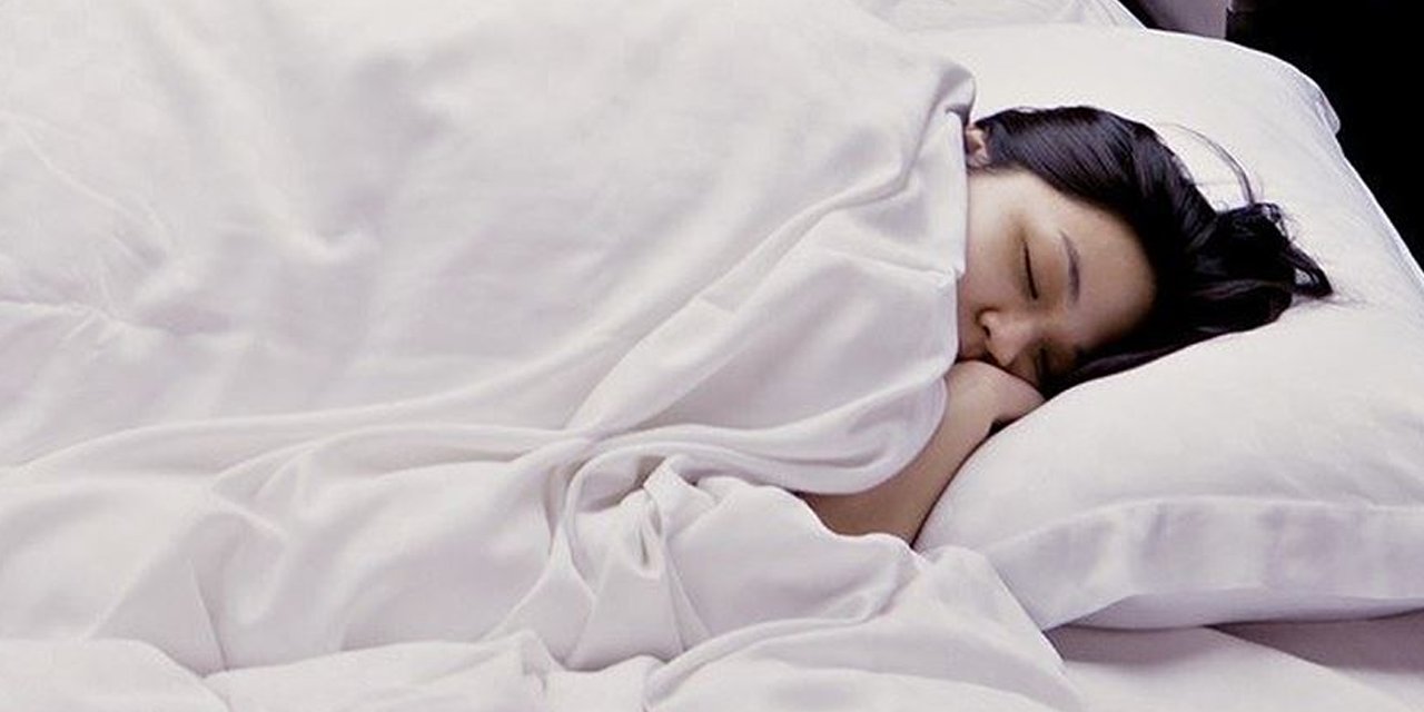 Gece geç yatanlar dikkat: Beyninize zarar veriyor olabilirsiniz