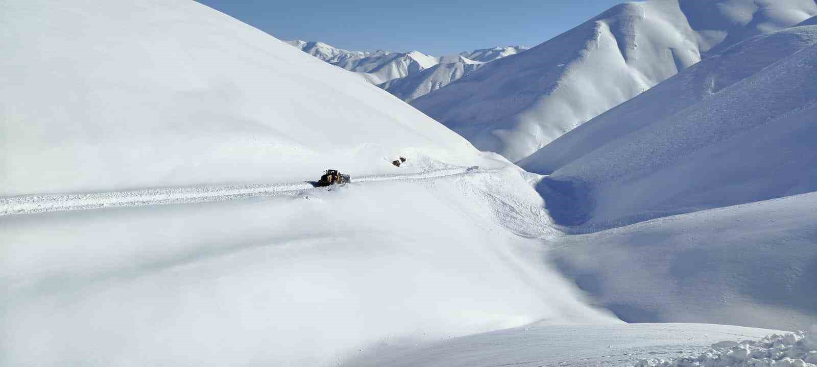 Hakkari‘de 353 yerleşim yeri kapandı