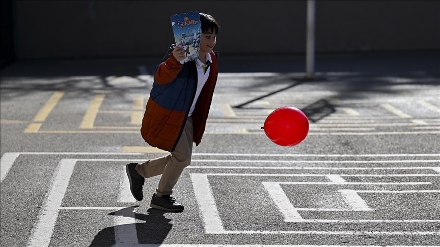 Öğrenciler yarın karne alacak