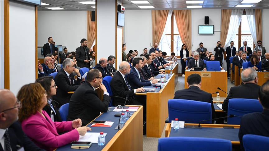 Emekli aylığının artırılması komisyonda