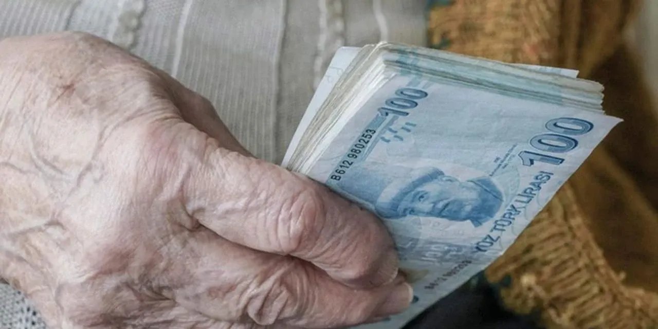 SGK’dan tüm emeklileri ilgilendiren maaş düzenlemesi