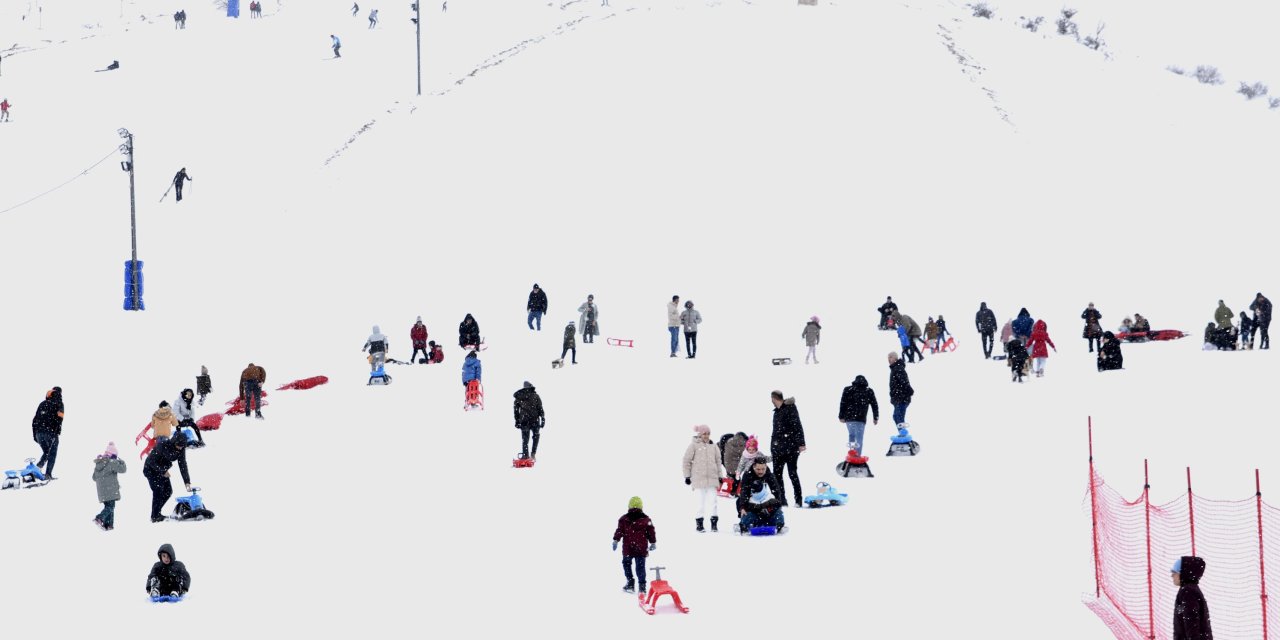 Bitlis'te kış turizmi yarı yıl tatiliyle canlandı