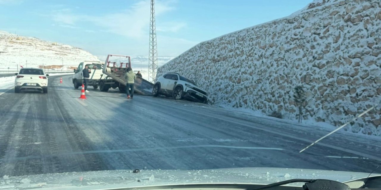 Batman-Hasankeyf yolunda zincirleme kaza