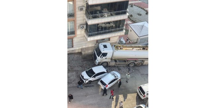 Batman’da freni boşalan tanker 8 araca çarptı