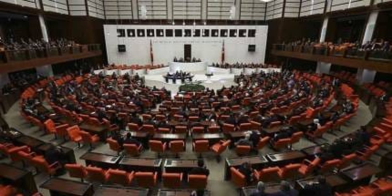 TBMM'de kabul edildi: En düşük emekli maaşı belli oldu