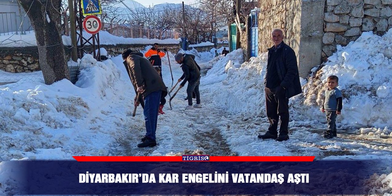 Diyarbakır’da kar engelini vatandaş aştı