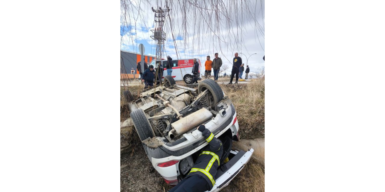 Otomobil şarampole uçtu: 1 yaralı