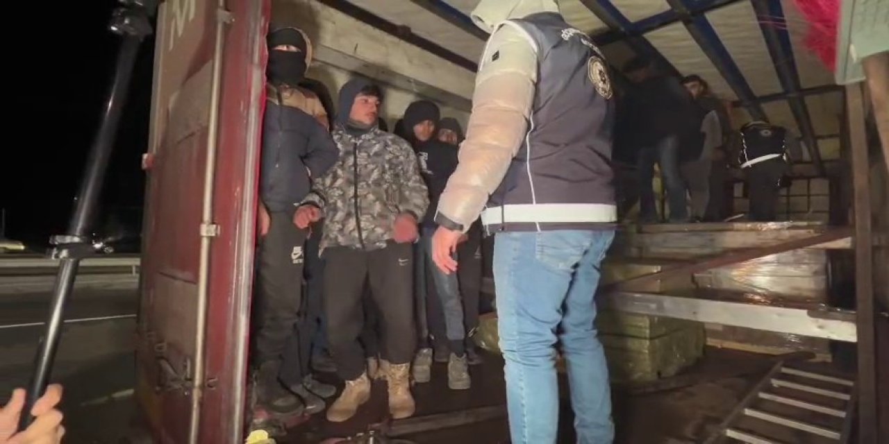Erzurum’da göçmen kaçakçılığı operasyonu: 35 şüpheli yakalandı