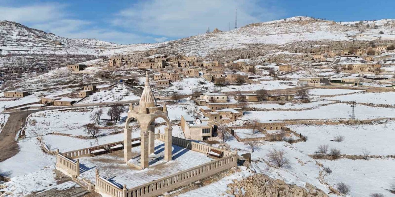 Şırnak’ta boşaltılan köy yeniden canlanıyor