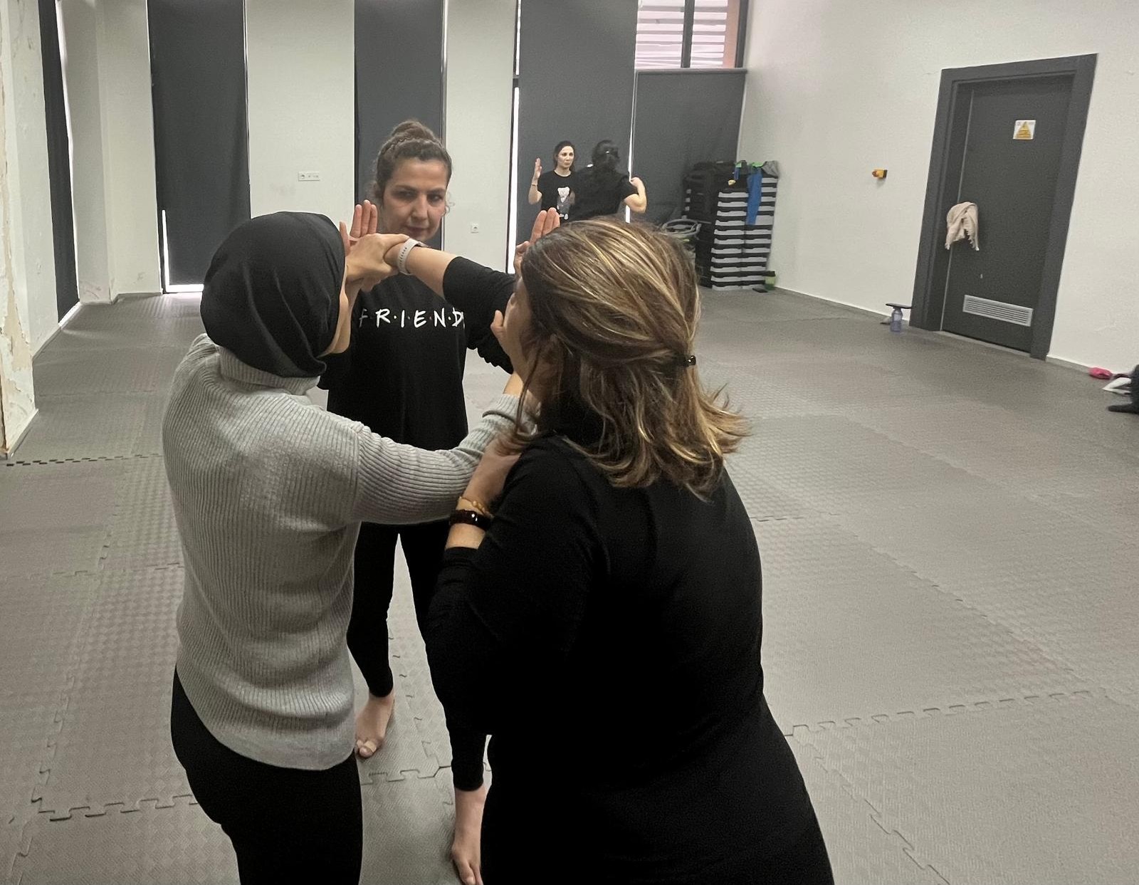 Diyarbakır’da savunma kurslarına yoğun ilgi