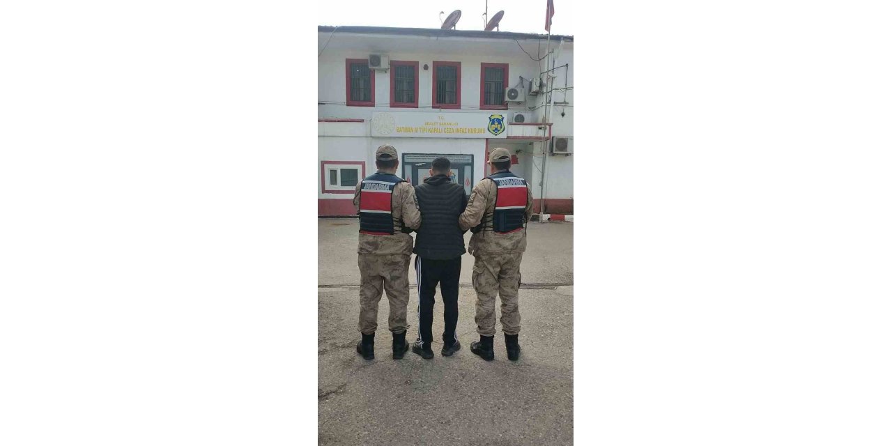 Aranan firari hükümlü  yakalandı