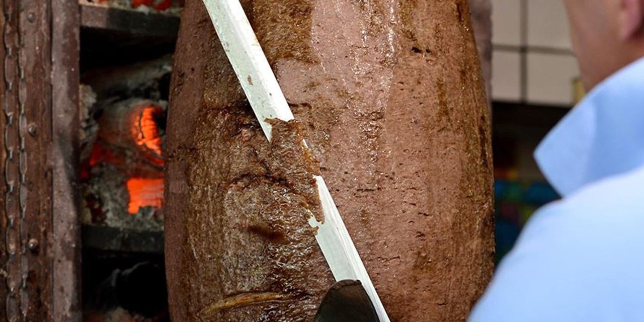 Türkiye’nin ünlü döner zinciri satılıyor: Bedeli açıklandı