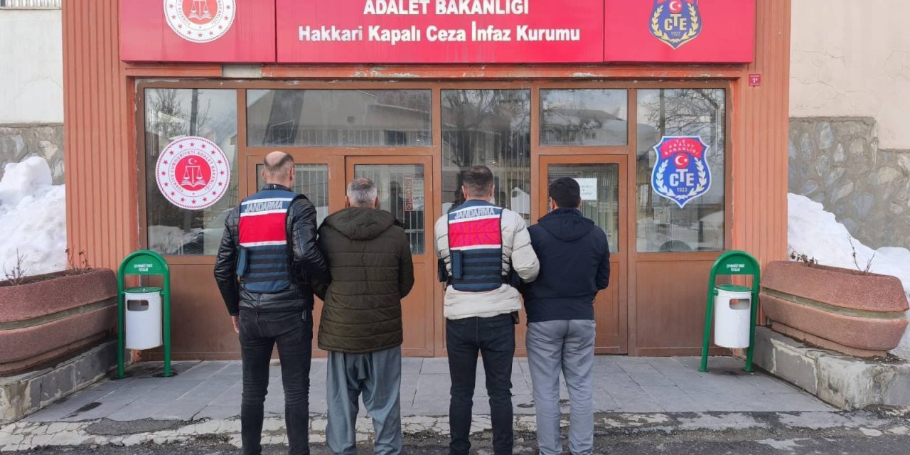 Hakkâri'de aranan 8 kişi yakalandı